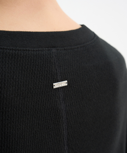 TRIP LE SENS(トリップ ル センス)の「カバーステッチクロップワッフルスウェット_ブラック(Tシャツ/カットソー・メンズ・その他・MEDIUM/LARGE)」の2枚目の写真