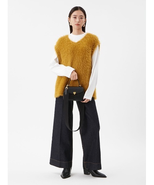 Mila Owen（ミラオーウェン）の「ヘムデザインセミフレアデニムパンツ