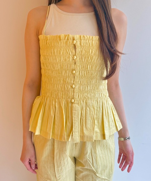 sara mallika(サラ マリカ)の「COTTON STRIPE JAQUARD SHIRRING TOP(キャミソール・レディース・グリーン/イエロー・FREE)」の1枚目の写真