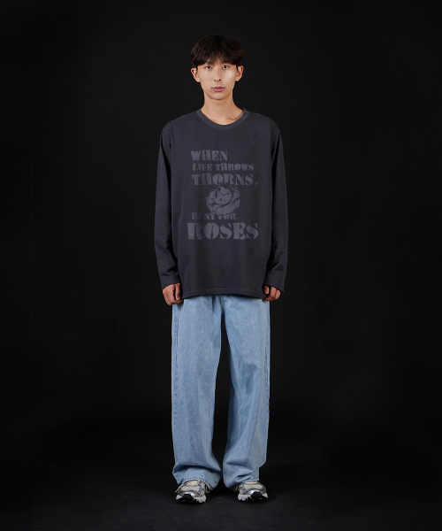 ASTRAL PROJECTION(アストラルプロジェクション)の「ローズオーバーサイズロングスリーブTシャツ_チャコール(Tシャツ/カットソー・メンズ・その他・LARGE/MEDIUM/X-LARGE)」の6枚目の写真