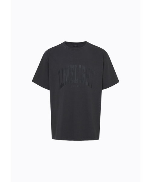LIMELIGHT APPAREL(ライムライトアパレル)の「アパレルピグメントアーチロゴTシャツ(ブラック/ブラック)(Tシャツ/カットソー・メンズ・その他・SMALL/MEDIUM/LARGE/X-LARGE)」の2枚目の写真