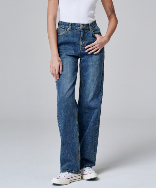 MALOUPE(マロップ)の「9126 ワイドウォッシングデニムパンツ (ミディアムインディゴ)(デニムパンツ・レディース・インディゴブルー・30/26/28)」の2枚目の写真