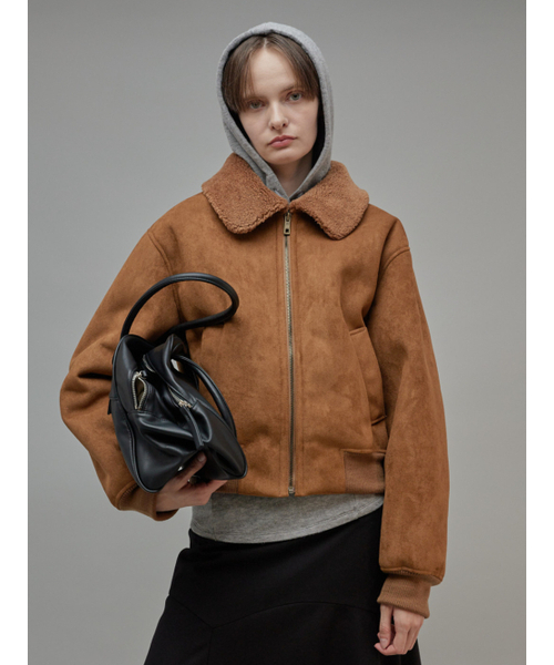 FROMWHERE(フロムウェア)の「Soft Shearing Bomber Jacket Camel(ブルゾン・レディース・その他・FREE)」の2枚目の写真