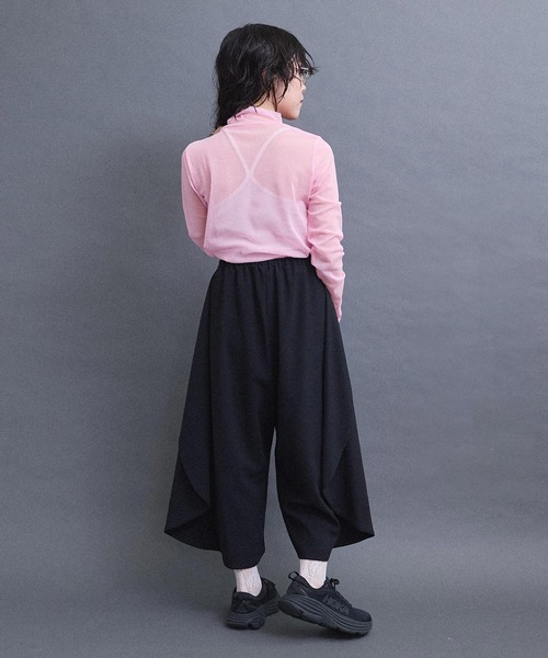 I am I in fact...(アイアムアイインファクト)の「パワーネットチュール インナー(Tシャツ/カットソー・レディース・シルバー/ゴールド/グリーン/ピンク/サックスブルー・FREE)」の22枚目の写真