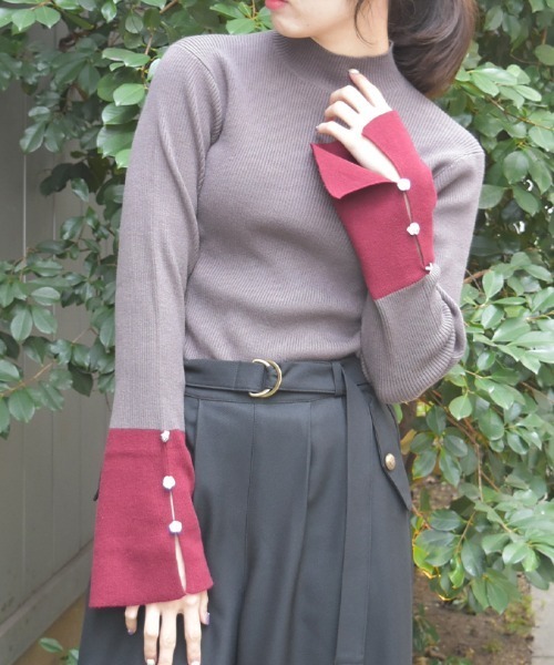 axes femme(アクシーズファム)の「バイカラーニットプルオーバー(ニット/セーター・レディース・キャメル/ブラック/グレー・FREE)」の4枚目の写真