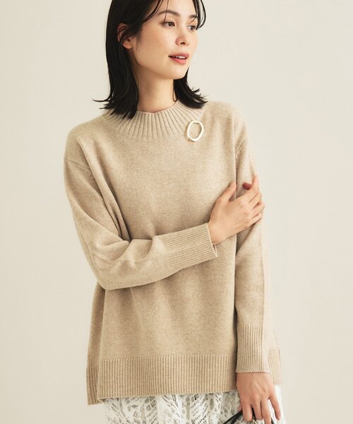 INDIVI(インディヴィ)の「【体型カバー/ウール混】ハイネックニット(ニット/セーター・レディース・ブラック/ワインレッド/ベージュ系8/ホワイト系5/サックスブルー・38/13/05/15 )」の3枚目の写真