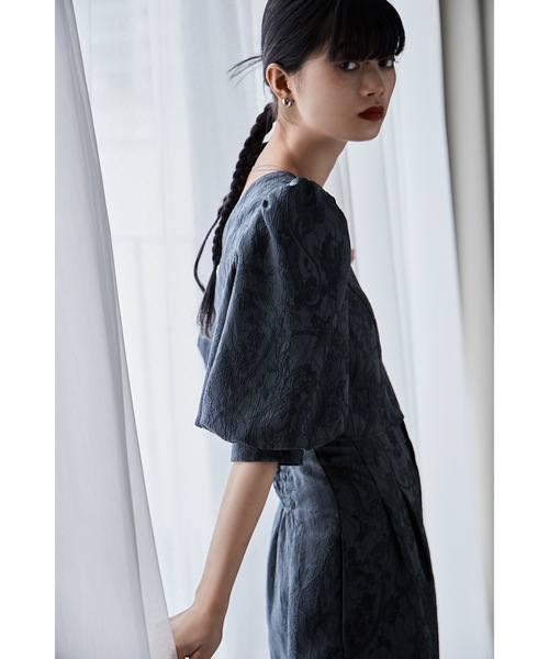 ジャガードクロップブラウス＆タックワイドパンツセットアップ（パンツ