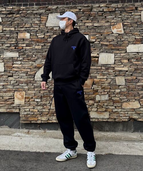DOLPHIN WAVE APPAREL(ドルフィンウェーブアパレル)の「ドルフィンチェーン刺繍裏起毛フードブラック(パーカー・メンズ・その他・MEDIUM/LARGE/X-LARGE)」の8枚目の写真