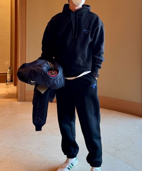 DOLPHIN WAVE APPAREL(ドルフィンウェーブアパレル)の「ドルフィンチェーン刺繍裏起毛フードブラック(パーカー・メンズ・その他・MEDIUM/LARGE/X-LARGE)」の19枚目の写真