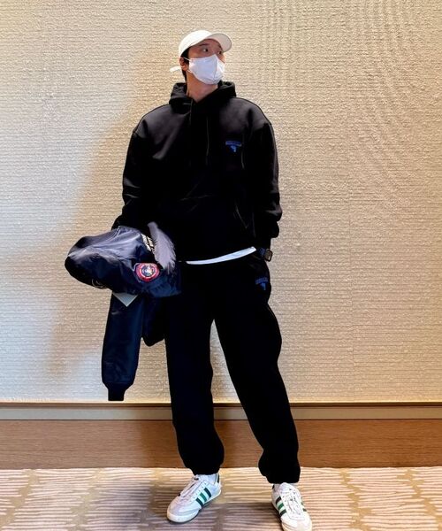 DOLPHIN WAVE APPAREL(ドルフィンウェーブアパレル)の「ドルフィンチェーン刺繍裏起毛フードブラック(パーカー・メンズ・その他・MEDIUM/LARGE/X-LARGE)」の22枚目の写真