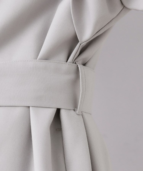 couture brooch（クチュールブローチ）の「【撥水・ハレの日・通勤】ロングトレンチコート（トレンチコート・レディース・ライトグレー/アイボリー/ベージュ・42/40/38/36）」の9枚目の写真