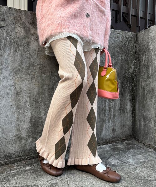 CIAOPANIC(チャオパニック)の「アーガイルニットフリルパンツ(その他パンツ・レディース・ブラウン/グレー/ベージュ・ONE SIZE)」の3枚目の写真