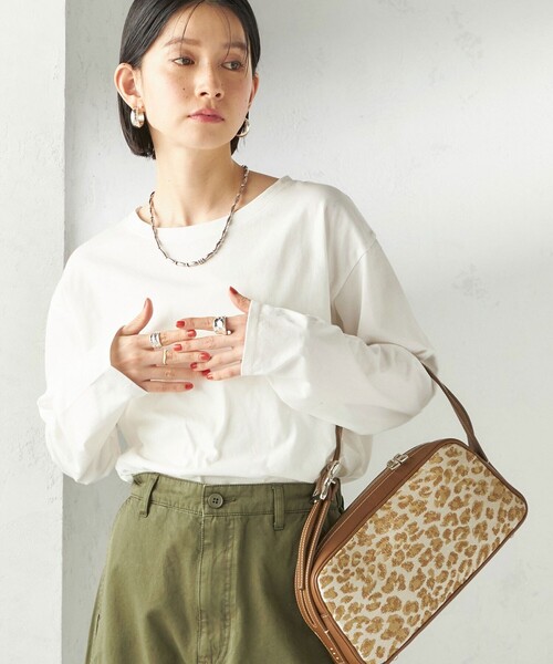 SHIPS（シップス）の「〈洗濯機可能〉オーガニックコットン ロング スリーブ TEE（Tシャツ/カットソー・レディース・オフホワイト/ブラック/ダークグレー・ONE SIZE）」の2枚目の写真