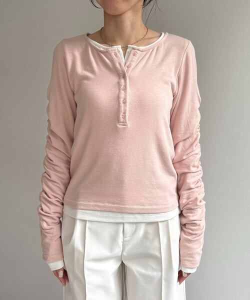 CAPRICIEUX LE'MAGE（カプリシューレマージュ）の「インナーSET袖ギャザーヘンリーTシャツ（Tシャツ/カットソー・レディース・ブラック/グレー/ピンク/ベージュ・FREE）」の9枚目の写真