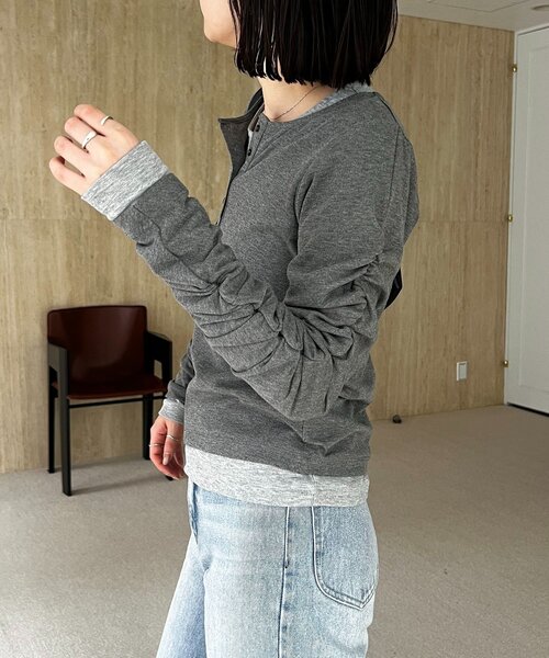 CAPRICIEUX LE'MAGE（カプリシューレマージュ）の「インナーSET袖ギャザーヘンリーTシャツ（Tシャツ/カットソー・レディース・ブラック/グレー/ピンク/ベージュ・FREE）」の22枚目の写真