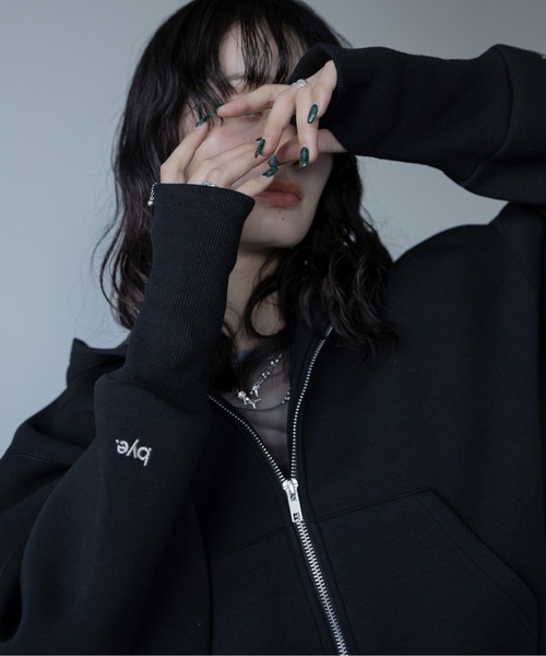 VACANCY（ヴァカンシー）の「ロゴ刺繍ダンボールZIPパーカー（パーカー・レディース・グレー/ブラック/ライトブルー/ネイビー・FREE）」の9枚目の写真