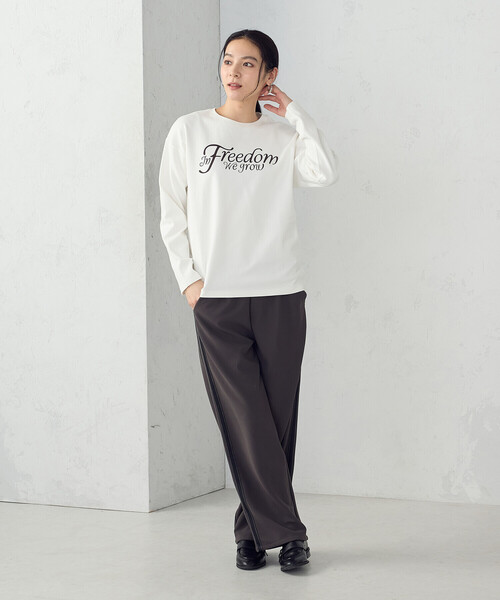 COMME CA ISM(コムサイズム)の「ロゴ ロンT(Tシャツ/カットソー・レディース・ホワイト/ブラック/サックスブルー・SMALL/MEDIUM/LARGE/X-LARGE)」の13枚目の写真