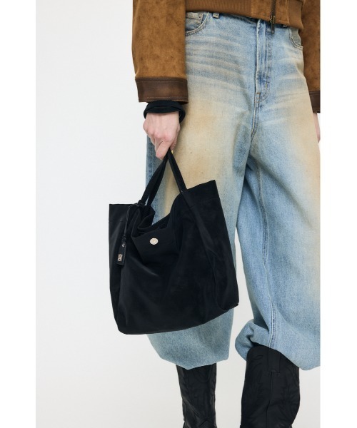 MOUSSY(マウジー)の「【26年SS新作】SKINNY HANDLEトートバッグ S(トートバッグ・レディース・ブラウン系その他/ブラック・FREE)」の16枚目の写真