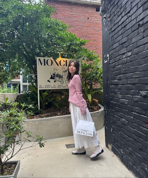 MUSINSA STANDARD WOMAN（ムシンサスタンダードウーマン）の「ウィメンズフラットヤーンバーティカルクロシェクルーネックニット[スモークピンク]（ニット/セーター・レディース・その他・SMALL/MEDIUM/LARGE/X-SMALL）」の3枚目の写真