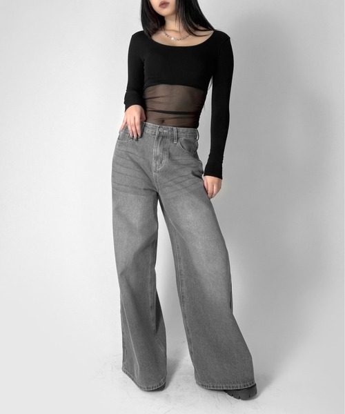 LVEU.(ラブユ.)の「【LVEU.】シアードッキングトップス / トップス カットソー チュール シアードッキング ストレッチ Uネック デザインカット デザインカットソー 長袖 ブラック ネイビー ホワイト ZOZOTOWN限定(Tシャツ/カットソー・レディース・ネイビー/ホワイト/ブラック・FREE)」の4枚目の写真