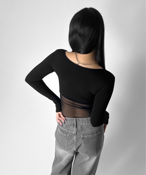 LVEU.(ラブユ.)の「【LVEU.】シアードッキングトップス / トップス カットソー チュール シアードッキング ストレッチ Uネック デザインカット デザインカットソー 長袖 ブラック ネイビー ホワイト ZOZOTOWN限定(Tシャツ/カットソー・レディース・ネイビー/ホワイト/ブラック・FREE)」の15枚目の写真