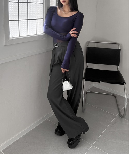 LVEU.(ラブユ.)の「【LVEU.】シアードッキングトップス / トップス カットソー チュール シアードッキング ストレッチ Uネック デザインカット デザインカットソー 長袖 ブラック ネイビー ホワイト ZOZOTOWN限定(Tシャツ/カットソー・レディース・ネイビー/ホワイト/ブラック・FREE)」の17枚目の写真