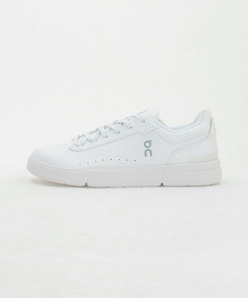 On（オン）の「＜On＞ロジャー アドバンテージ スニーカー（スニーカー・メンズ・ホワイト/ブラック・11/10h/8/9h/7h/10/9/8h）」の2枚目の写真