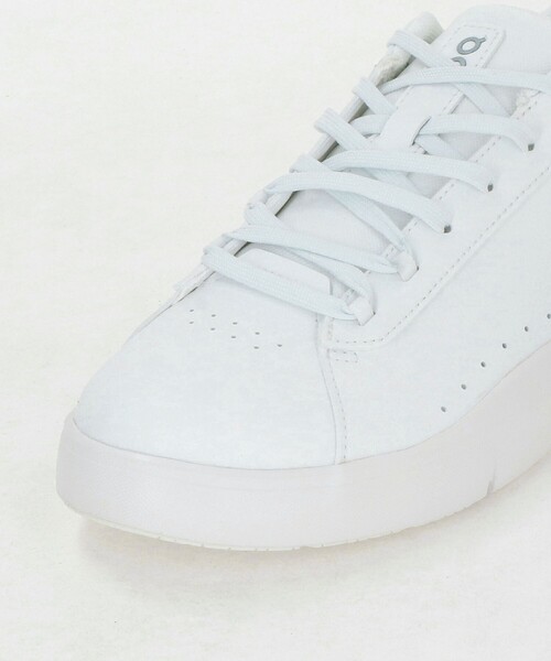 On（オン）の「＜On＞ロジャー アドバンテージ スニーカー（スニーカー・メンズ・ホワイト/ブラック・11/10h/8/9h/7h/10/9/8h）」の14枚目の写真