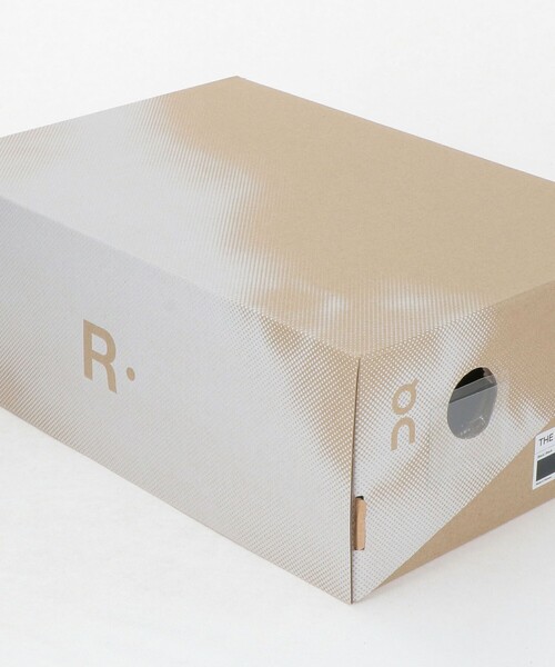 On（オン）の「＜On＞ロジャー アドバンテージ スニーカー（スニーカー・メンズ・ホワイト/ブラック・11/10h/8/9h/7h/10/9/8h）」の16枚目の写真
