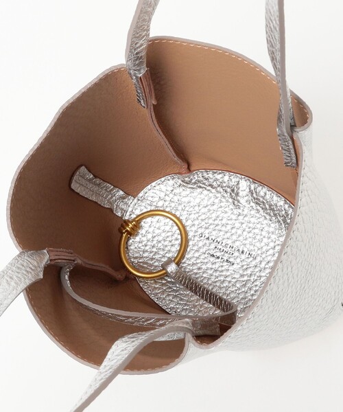 Demi-Luxe BEAMS（デミルクス ビームス）の「GIANNI CHIARINI / メタリック LILY ハンドバッグ（トートバッグ・レディース・シルバー・ONE SIZE）」の7枚目の写真