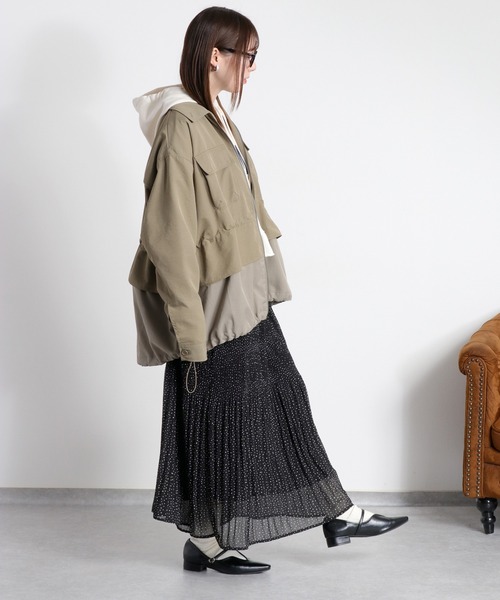 cepo(セポ)の「レイヤードドロストジップブルゾン(ブルゾン・レディース・オフホワイト/オリーブ・M)」の19枚目の写真