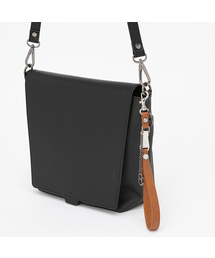 BEDFORD11TH（ベッドフォードイレブンス）の「アーバンルーフ バイ B11レザー チャーム装飾（チャーム）」