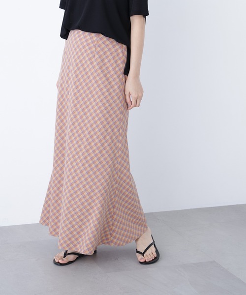 N.(N. Natural Beauty Basic)(エヌエヌナチュラルビューティーベーシック)の「チェックナロースカート(スカート・レディース・オレンジ系その他/グリーン系その他/ブラウン系その他・フリ-)」の3枚目の写真