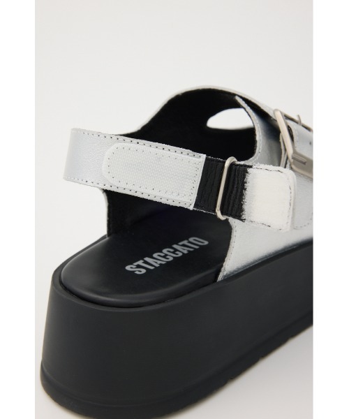 STACCATO(スタッカート)の「ロックライクプラットフォームサンダル(サンダル・レディース・ブラック/シルバー・22.5cm/23.0cm/23.5cm/24.0cm/24.5cm)」の21枚目の写真