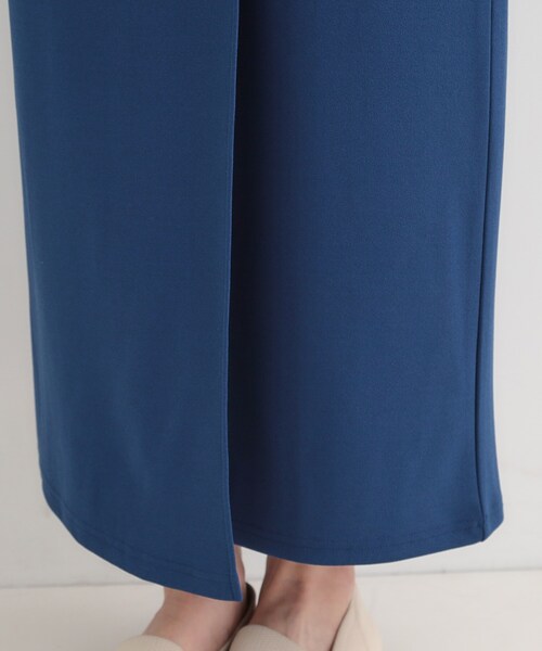 SHOO・LA・RUE（シューラルー）の「【洗濯機可/S-LL】腰まわりを自然にカバーする ラップ風ナロースカート（スカート・レディース・ブラック/ナチュラル/ネイビー・01/02/03/04）」の22枚目の写真