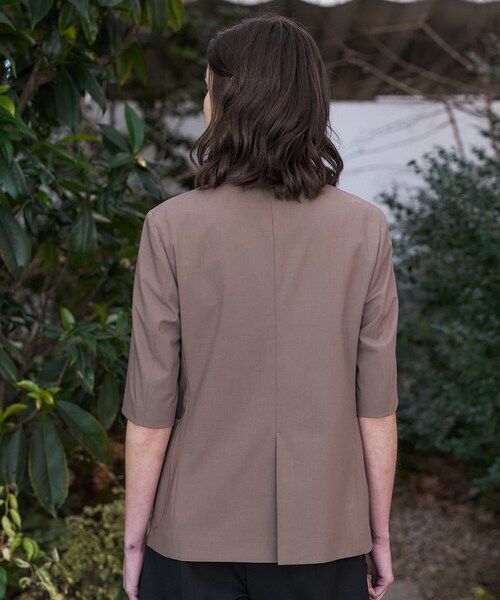 DRESSTERIOR（ドレステリア）の「【接触冷感/セットアップ可】2WAYストレッチシングルジャケット（テーラードジャケット・レディース・ネイビー/ダークブラウン・36/38/40）」の7枚目の写真