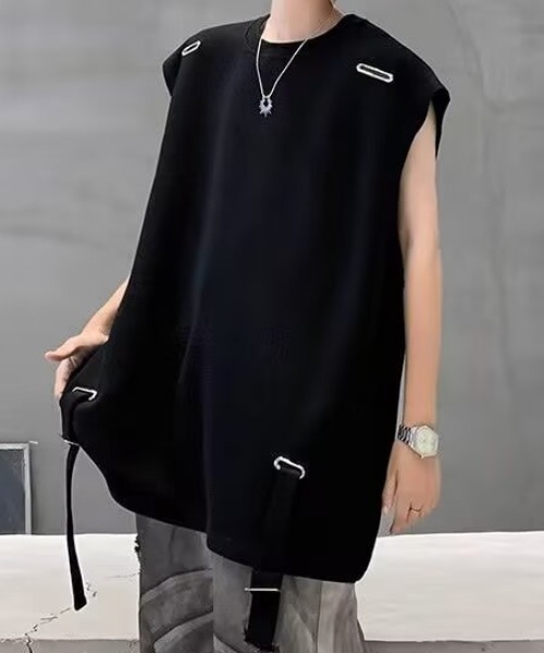 link lot(リンクロット)の「ドローコード付きノースリーブTシャツ(Tシャツ/カットソー・メンズ・レッド/ホワイト/ブラック・M)」の6枚目の写真