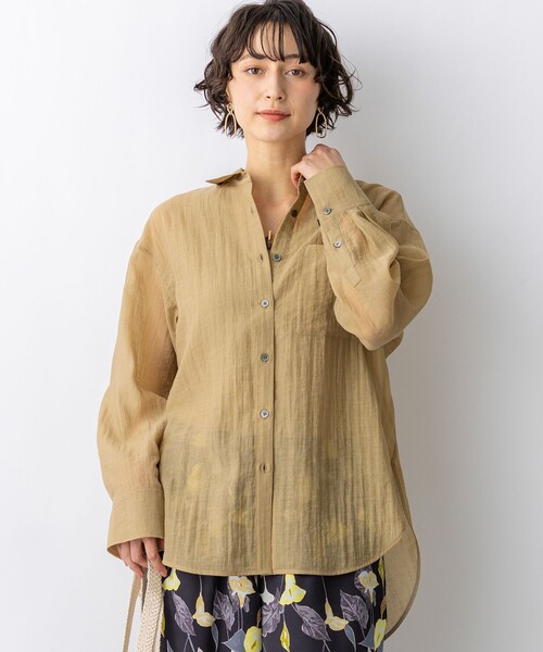 23区 S(ニジュウサンクチイサイサイズ)の「リネンミックスシアースラブ オーバーシャツ(シャツ/ブラウス・レディース・カーキ系/ベージュ系/ブラック系・32)」の1枚目の写真