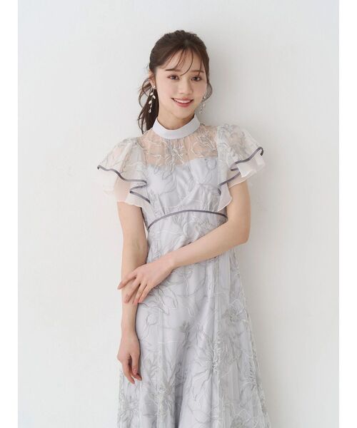 MERCURYDUO（マーキュリーデュオ）の「エンブロイダリーラッフルワンピース（ワンピース・レディース・ベビーピンク/ライトグレー・MEDIUM/SMALL）」の16枚目の写真