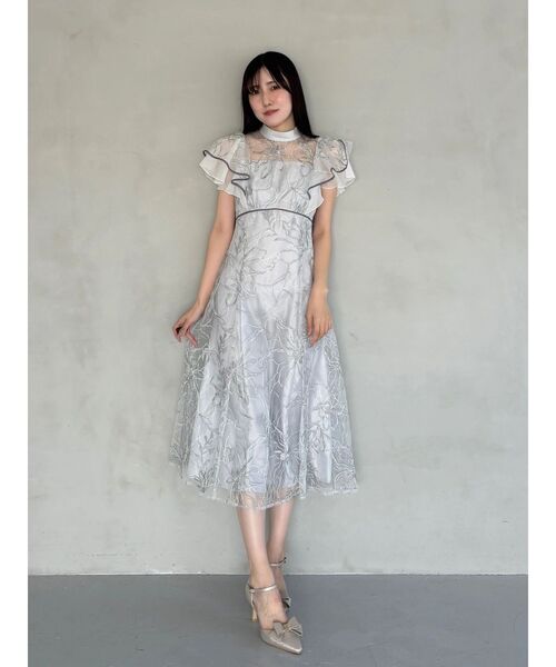 MERCURYDUO（マーキュリーデュオ）の「エンブロイダリーラッフルワンピース（ワンピース・レディース・ベビーピンク/ライトグレー・MEDIUM/SMALL）」の20枚目の写真
