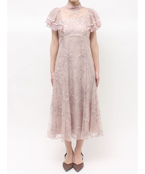 MERCURYDUO(マーキュリーデュオ)の「エンブロイダリーラッフルワンピース(ワンピース・レディース・ベビーピンク/ライトグレー・MEDIUM/SMALL)」の15枚目の写真