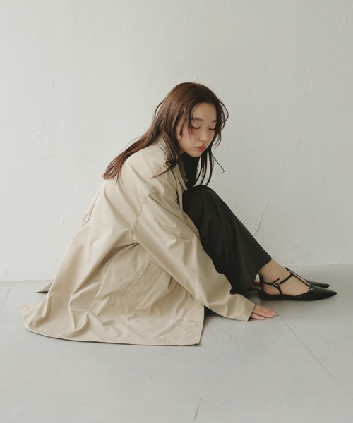 cheriella（シェリエラ）の「【cheriella】マルチWAYスカーフ付きステンカラートレンチ　MULTI-WAY STAIN-COLLAR TRENCH COAT WITH SCARFー春アウター（ステンカラーコート・レディース・アイボリー/ライトベージュ/ブラック・FREE）」の14枚目の写真