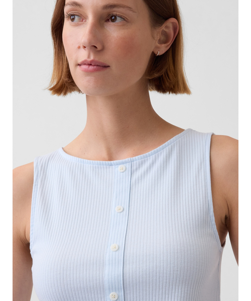 GAP(ギャップ)の「リブ ボタンアップ タンクトップ(Tシャツ/カットソー・レディース・ブラック/ブルー/ライトブラウン/オフホワイト・XS/L/M/S/XXS/XL)」の15枚目の写真