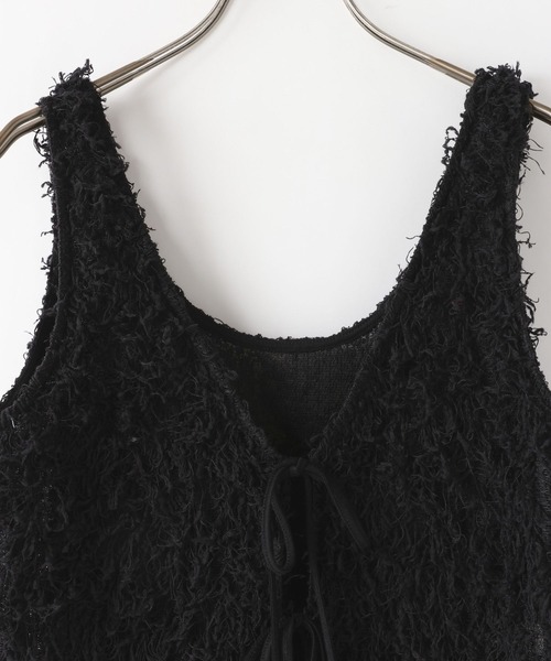 LOWRYS FARM（ローリーズファーム）の「フェザー２ＷＡＹベスト 663172（ベスト・レディース・アイボリー/ブラック/グレー・FREE）」の6枚目の写真