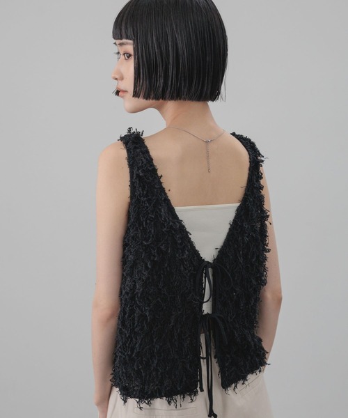 LOWRYS FARM（ローリーズファーム）の「フェザー２ＷＡＹベスト 663172（ベスト・レディース・アイボリー/ブラック/グレー・FREE）」の20枚目の写真