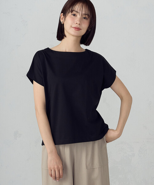 COMME CA ISM(コムサイズム)の「ボートネック カットソー(Tシャツ/カットソー・レディース・ブラック/ホワイト・MEDIUM/LARGE)」の2枚目の写真