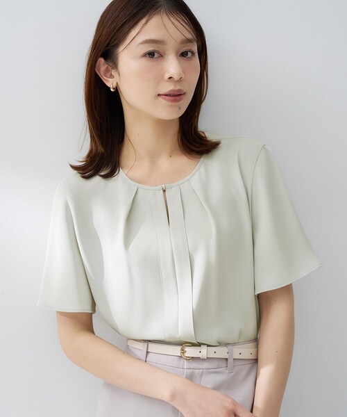 UNTITLED（アンタイトル）の「【洗える/スーツインナー】ジョーゼットミニマルブラウス（シャツ/ブラウス・レディース・ネイビー/ライトグリーン/オフホワイト/ベビーピンク・00/50/48/46/44/04/03/02/01）」の13枚目の写真