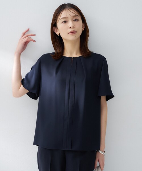 UNTITLED（アンタイトル）の「【洗える/スーツインナー】ジョーゼットミニマルブラウス（シャツ/ブラウス・レディース・ネイビー/ライトグリーン/オフホワイト/ベビーピンク・00/50/48/46/44/04/03/02/01）」の22枚目の写真