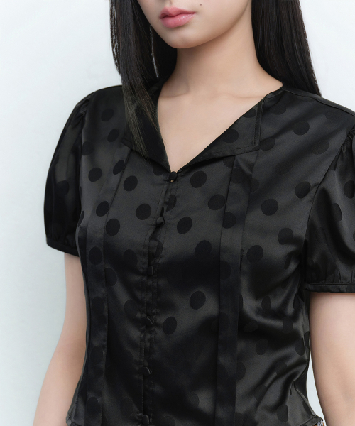 MUSINSA STANDARD WOMAN（ムシンサスタンダードウーマン）の「ウィメンズドットパフスリーブタイブラウス[ブラック]（シャツ/ブラウス・レディース・その他・SMALL/MEDIUM/LARGE/X-SMALL）」の5枚目の写真