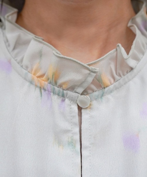 SWINGLE（スウィングル）の「【3/28(Sat)発売】ぼかしフラワーリボンプリントワンピース（ワンピース・レディース・ネイビー/オフホワイト/サックスブルー・FREE）」の10枚目の写真